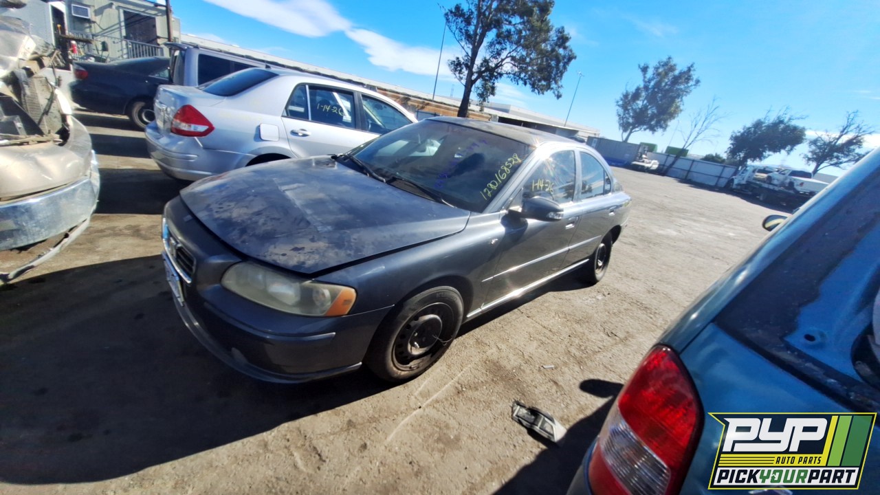 2009 VOLVO S60 partes disponibles