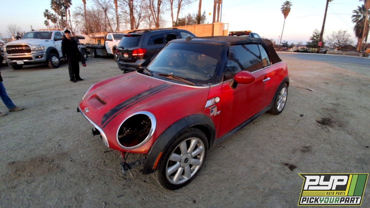 2009 MINI COOPER partes disponibles