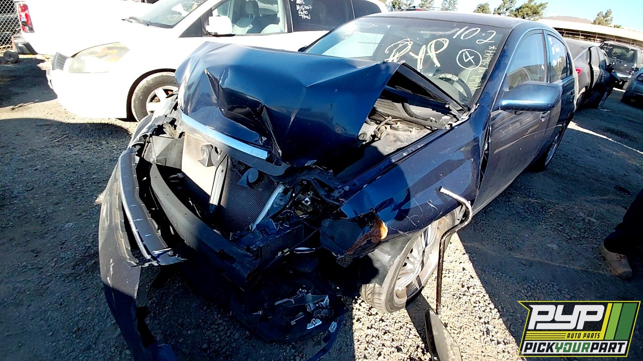 2006 TOYOTA AVALON available for parts