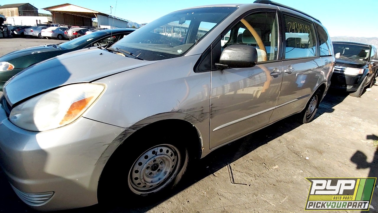 2004 TOYOTA SIENNA available for parts