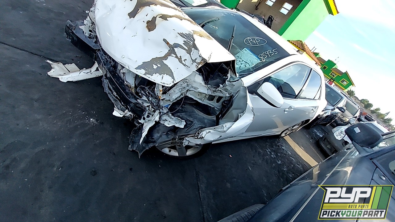 2014 TOYOTA CAMRY available for parts