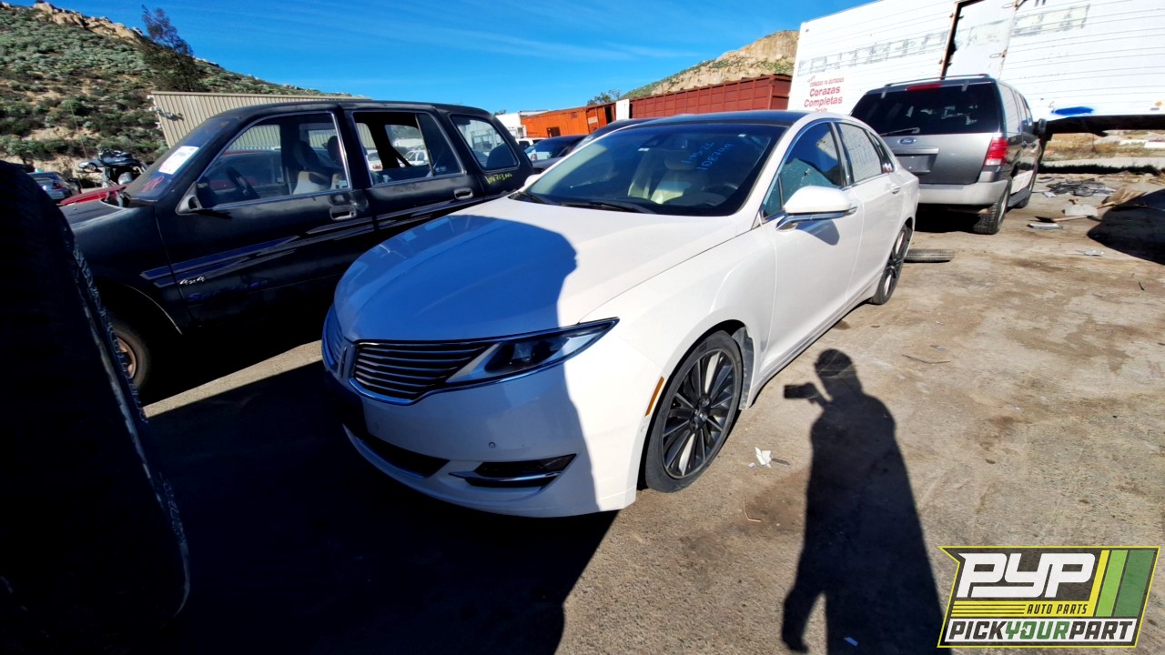 2015 LINCOLN MKZ available for parts