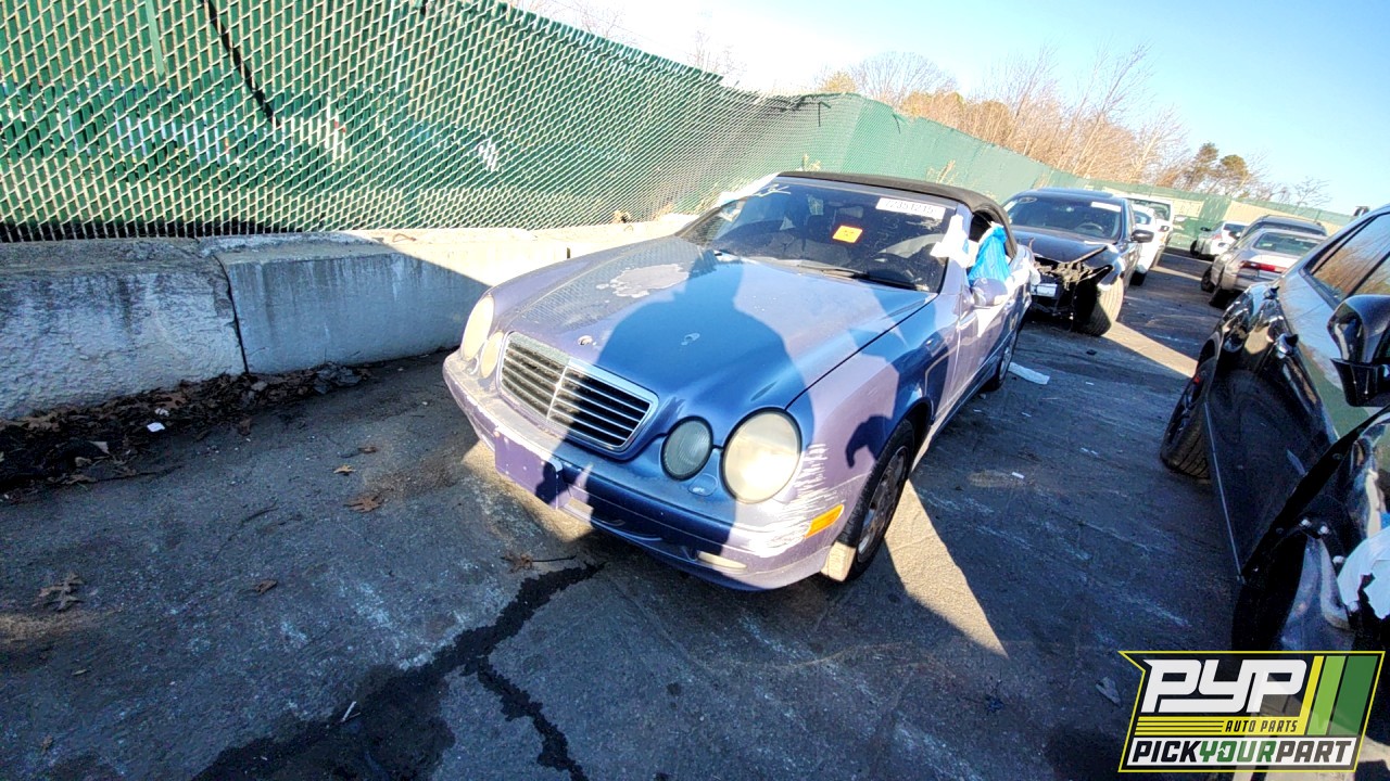 2000 MERCEDES-BENZ CLK320 partes disponibles