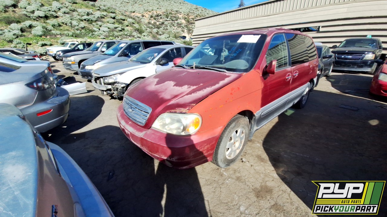 2003 KIA SEDONA available for parts