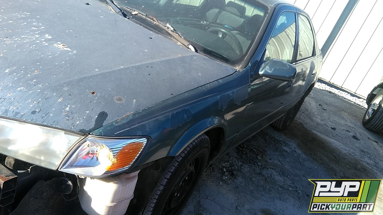 2000 TOYOTA CAMRY available for parts