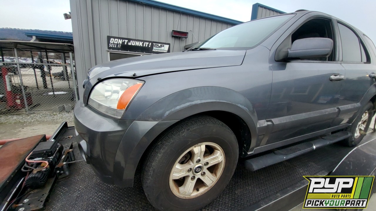 2005 KIA SORENTO available for parts