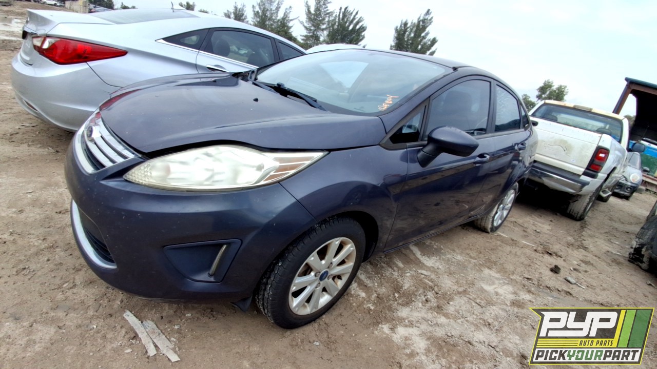 2012 FORD FIESTA partes disponibles