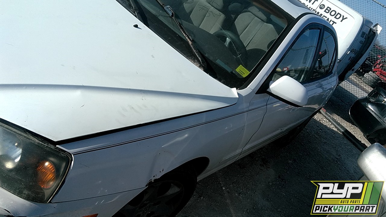 2005 HYUNDAI ELANTRA partes disponibles