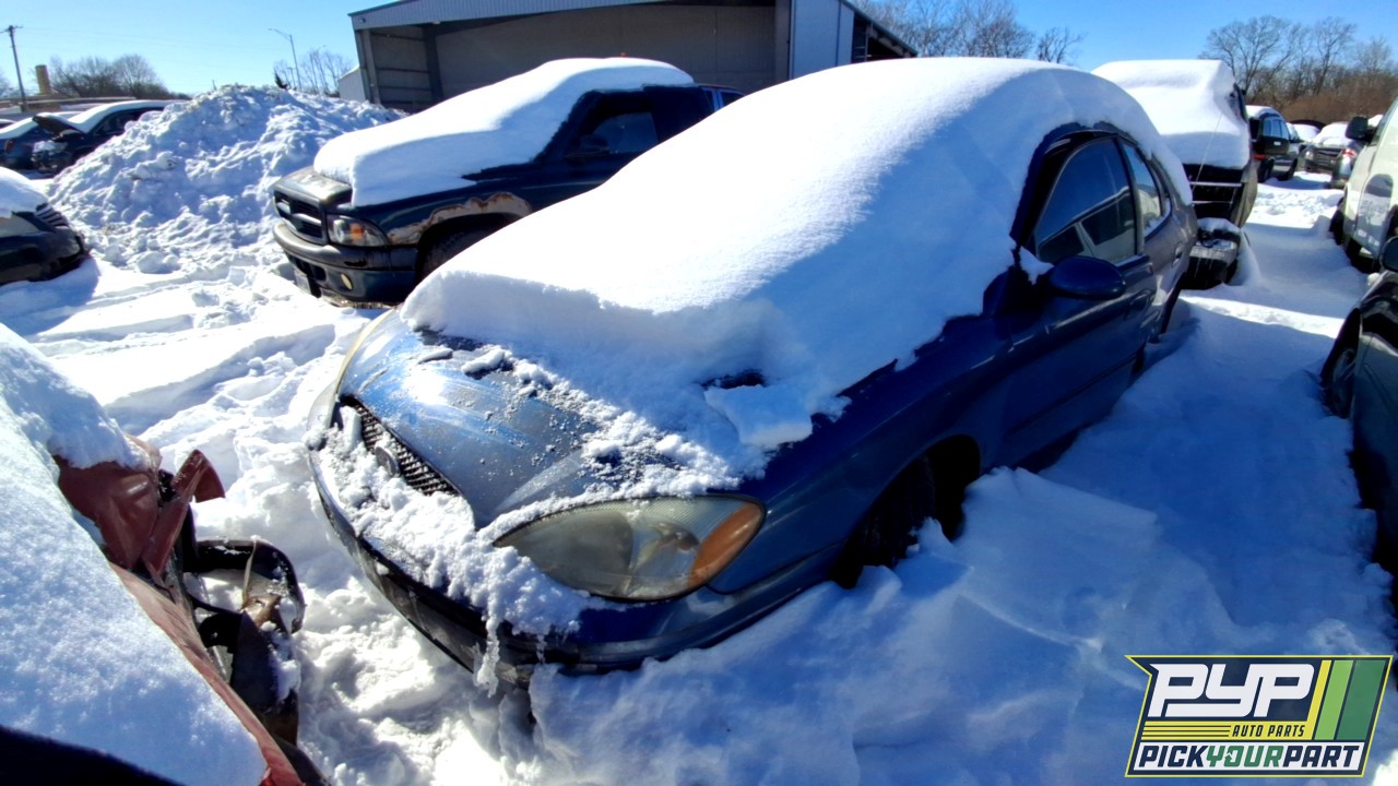 2004 FORD TAURUS available for parts