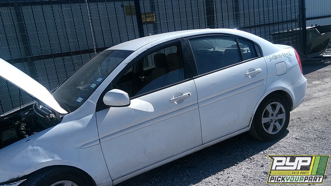 2011 HYUNDAI ACCENT available for parts