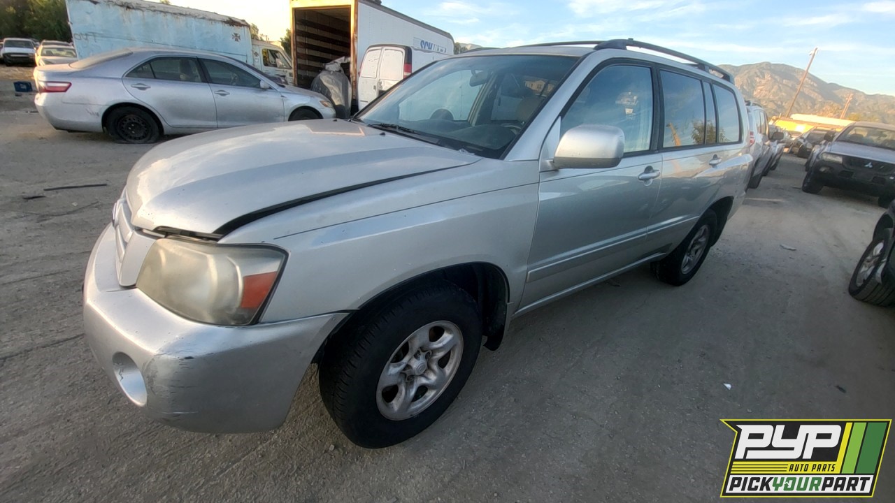 2004 TOYOTA HIGHLANDER partes disponibles