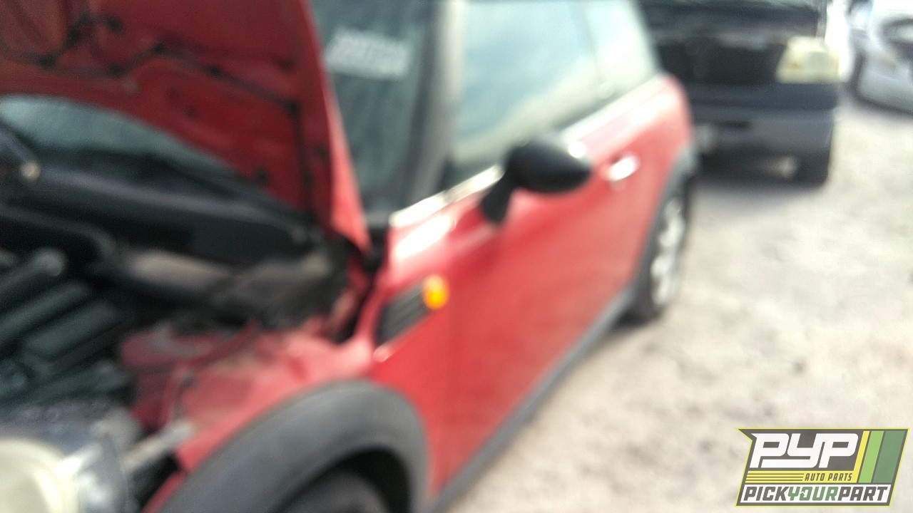 2009 MINI COOPER partes disponibles
