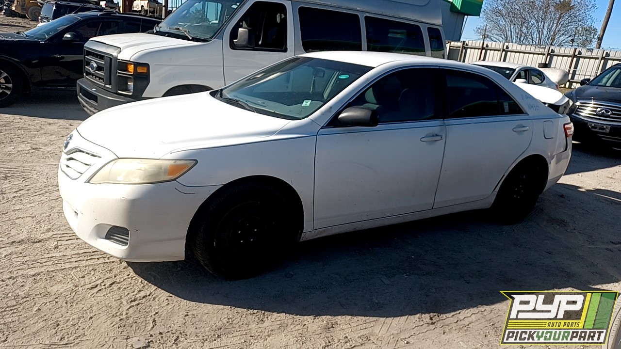 2011 TOYOTA CAMRY partes disponibles