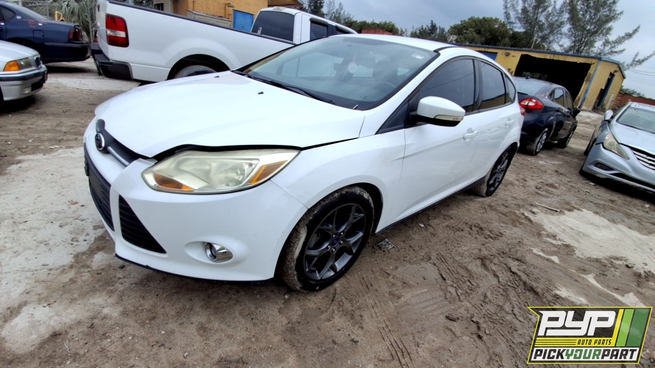 2013 FORD FOCUS partes disponibles