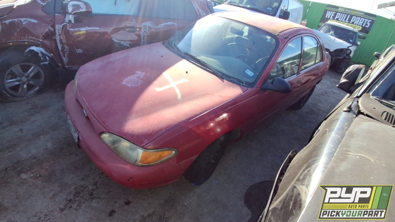 2001 FORD ESCORT partes disponibles