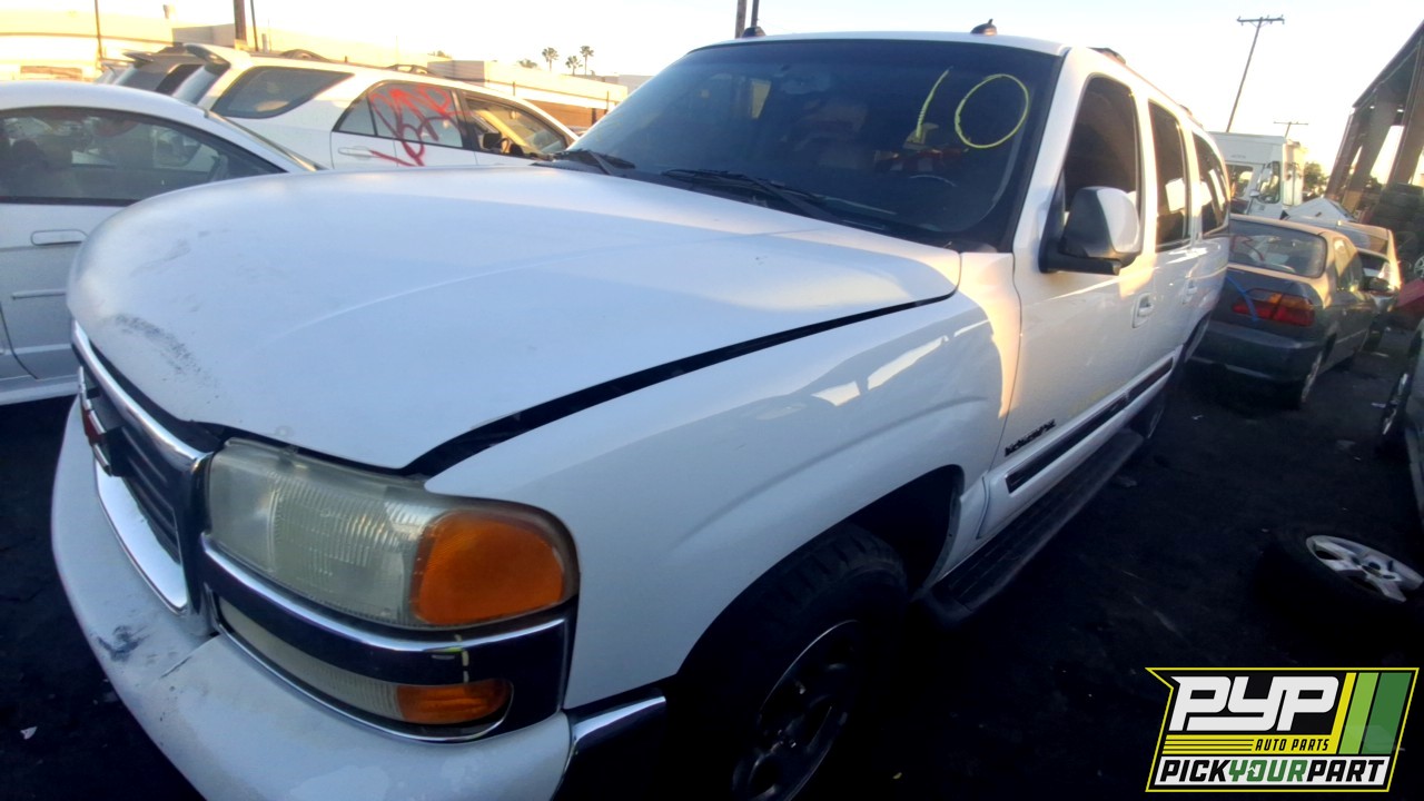 2004 GMC YUKON XL 1500 partes disponibles