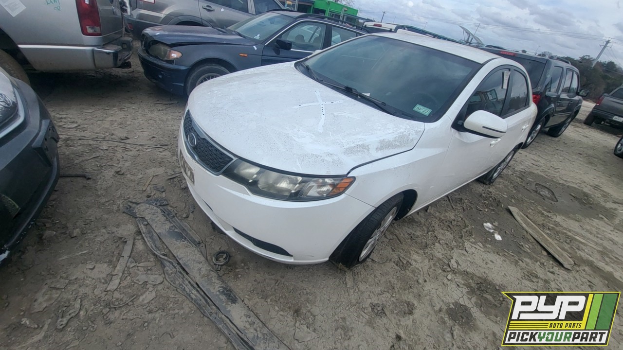 2013 KIA FORTE partes disponibles