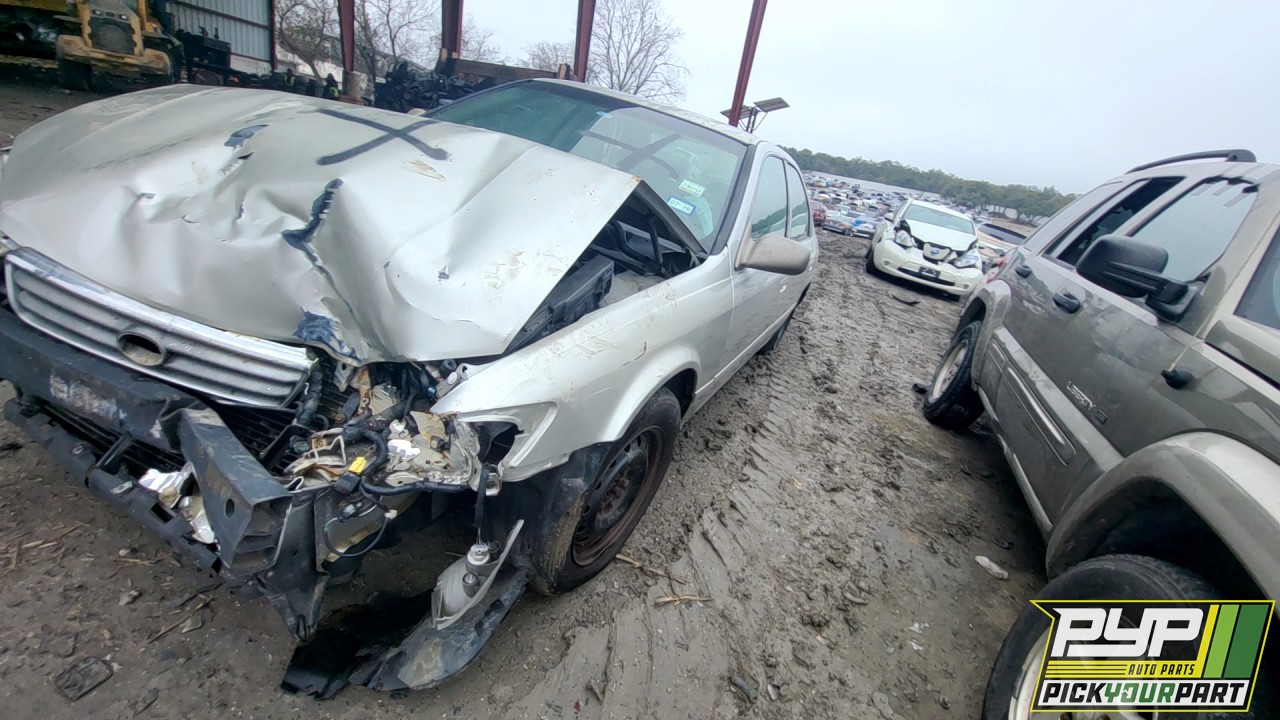 2001 TOYOTA CAMRY available for parts