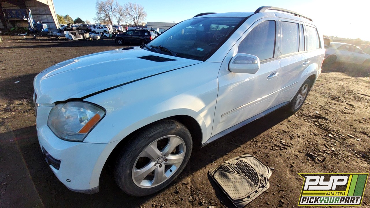 2009 MERCEDES-BENZ GL450 available for parts