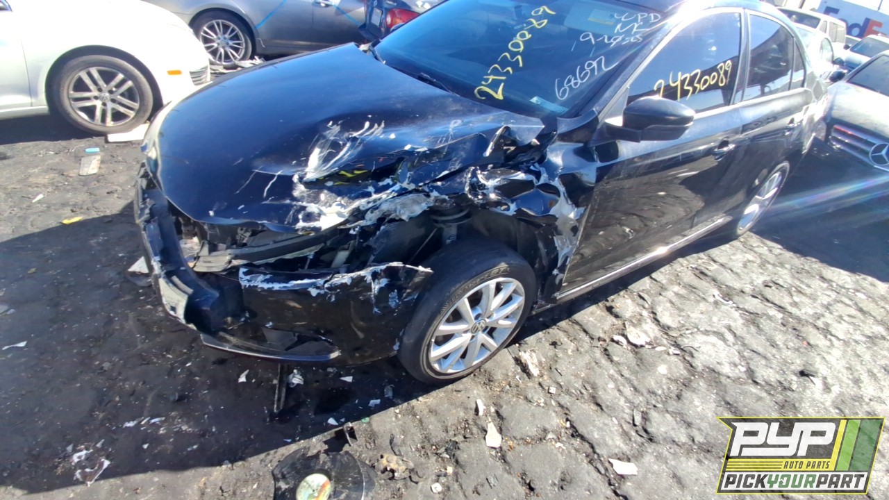 2012 VOLKSWAGEN JETTA partes disponibles