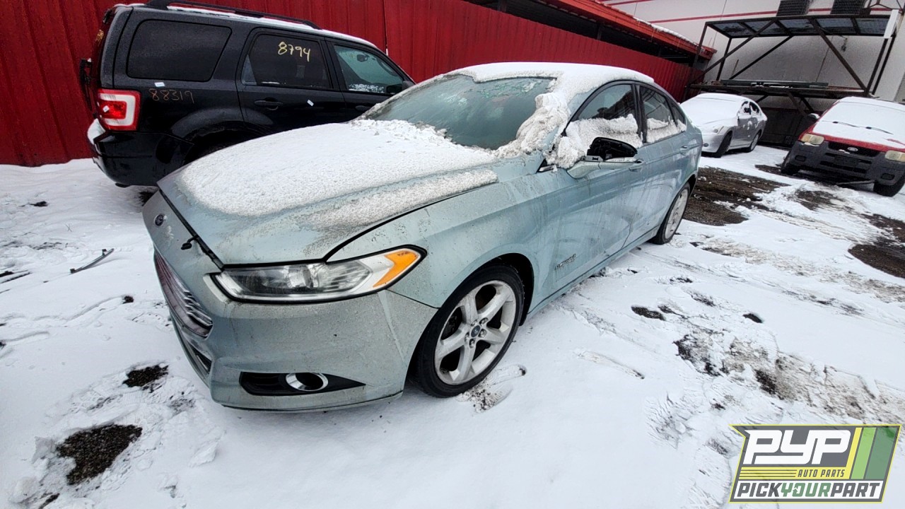 2013 FORD FUSION partes disponibles