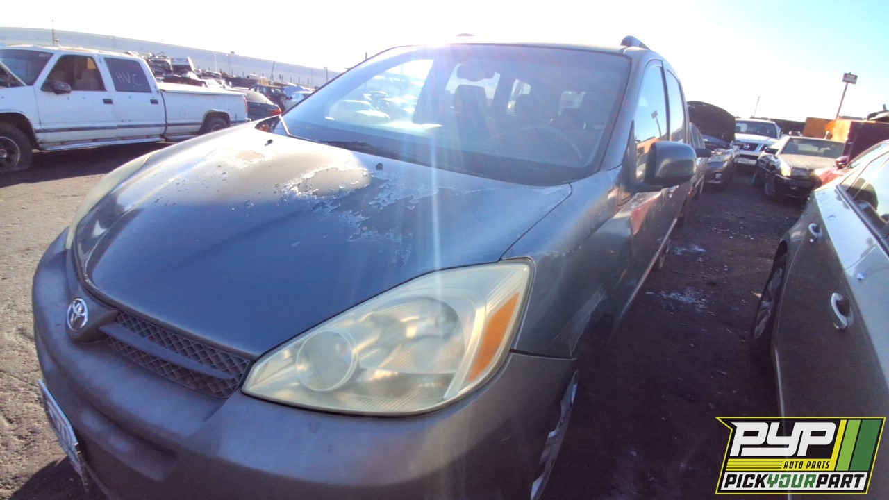 2005 TOYOTA SIENNA available for parts