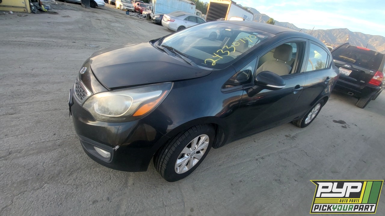 2012 KIA RIO partes disponibles
