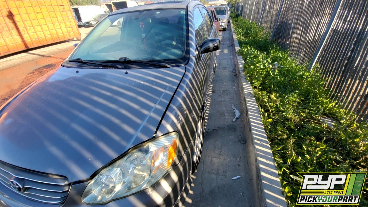 2004 TOYOTA COROLLA partes disponibles