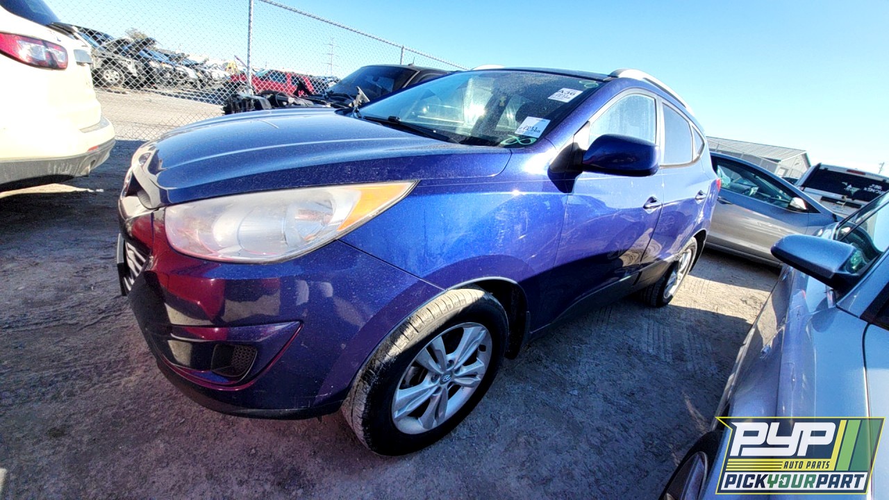 2011 HYUNDAI TUCSON available for parts