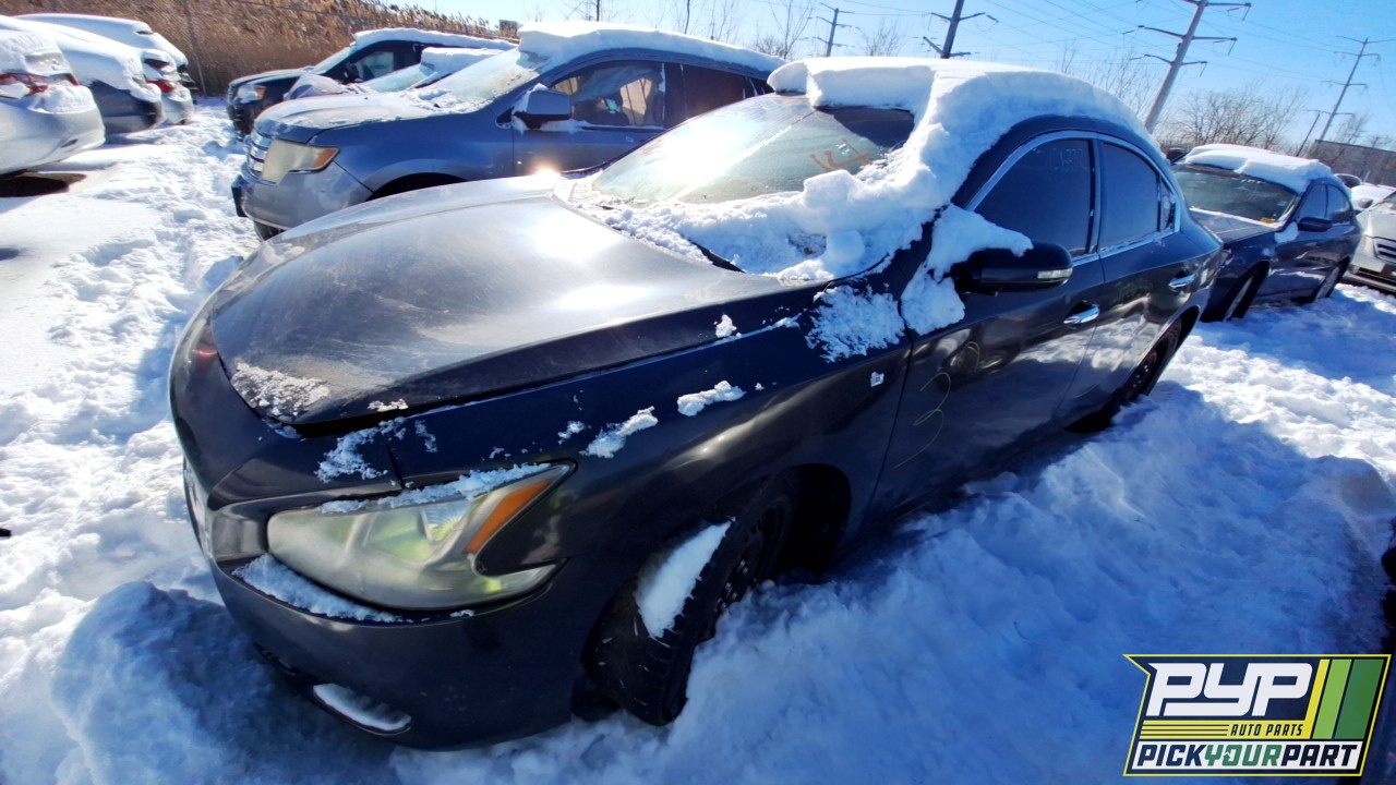 2013 NISSAN MAXIMA available for parts