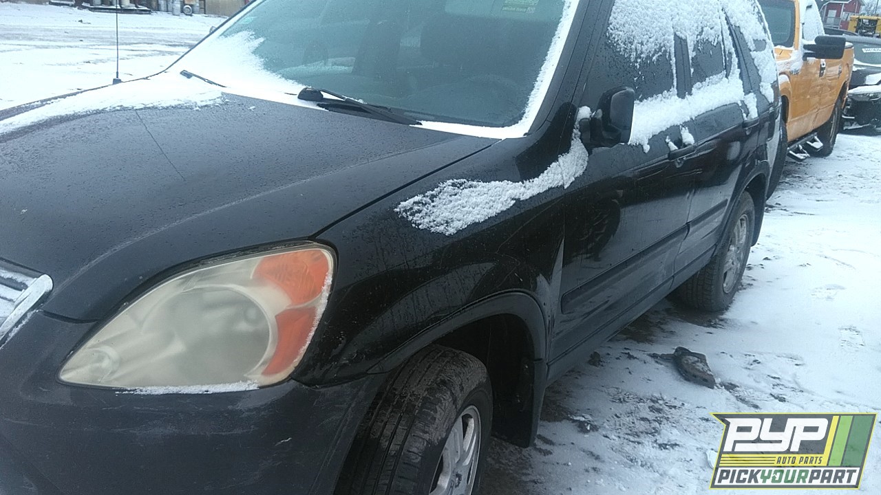 2004 HONDA CR-V available for parts