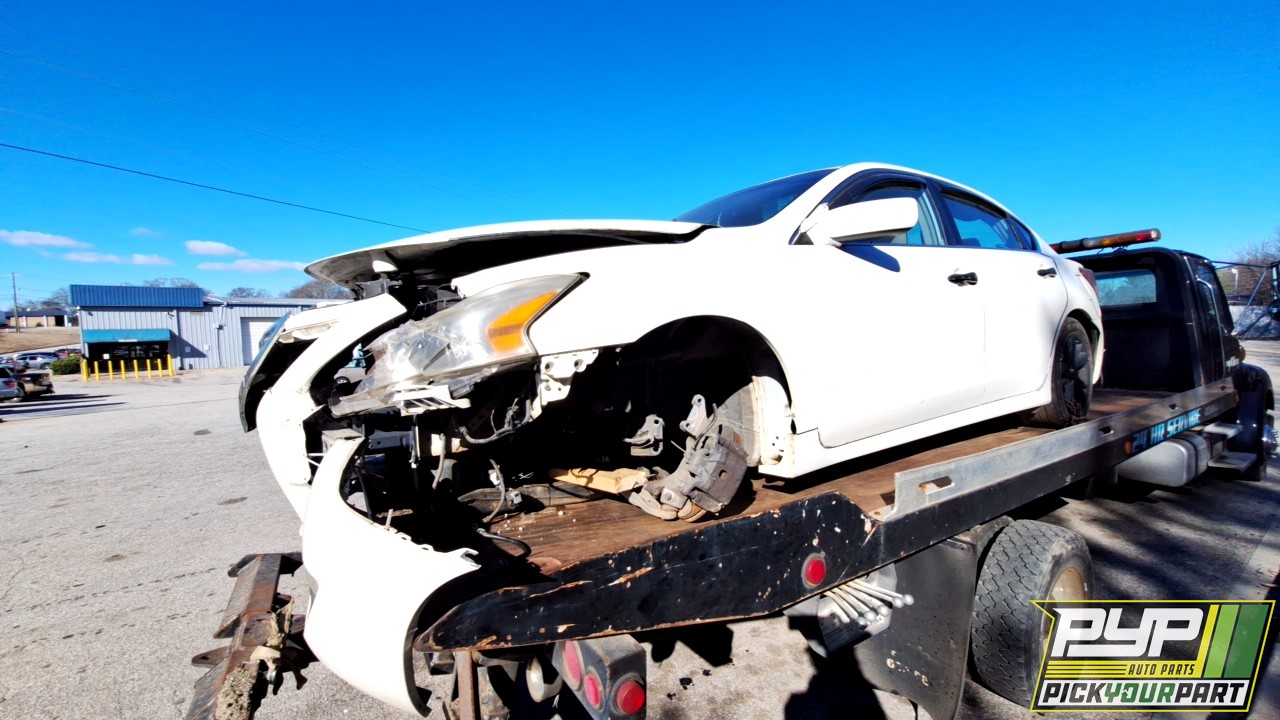 2013 NISSAN ALTIMA partes disponibles