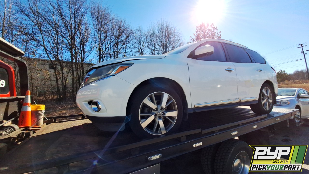 2013 NISSAN PATHFINDER partes disponibles