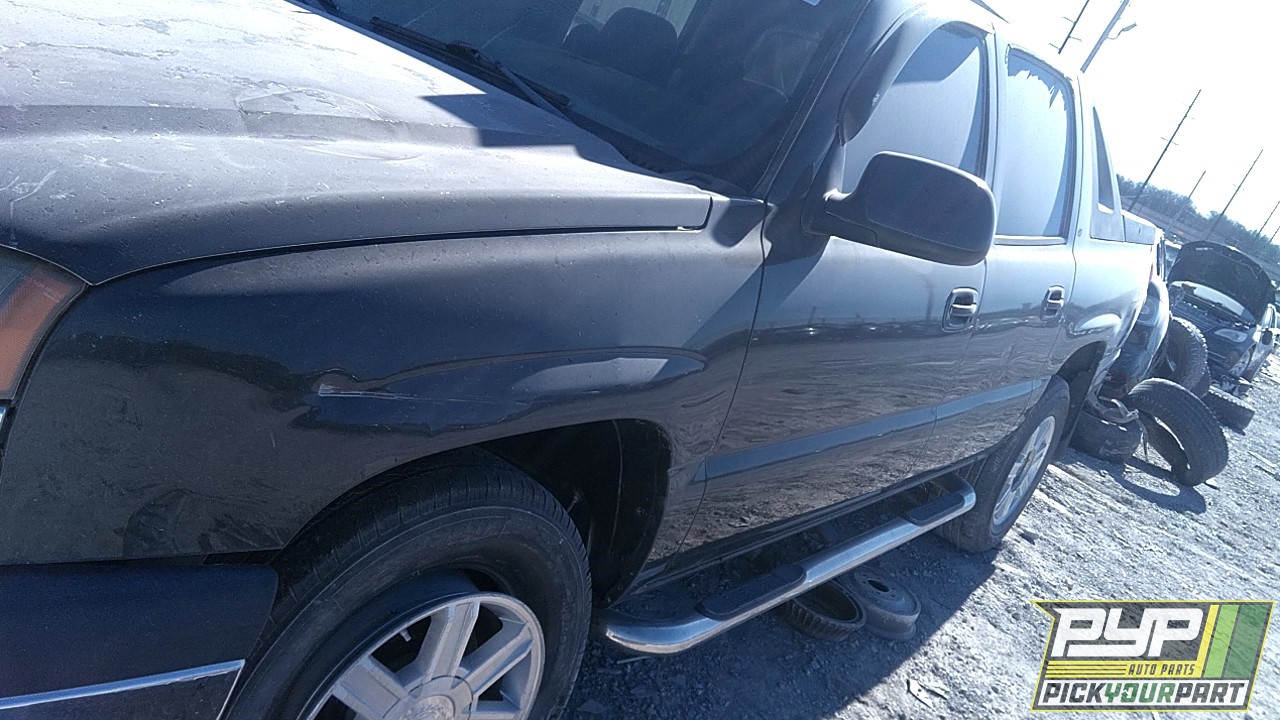 2005 CHEVROLET AVALANCHE 1500 available for parts