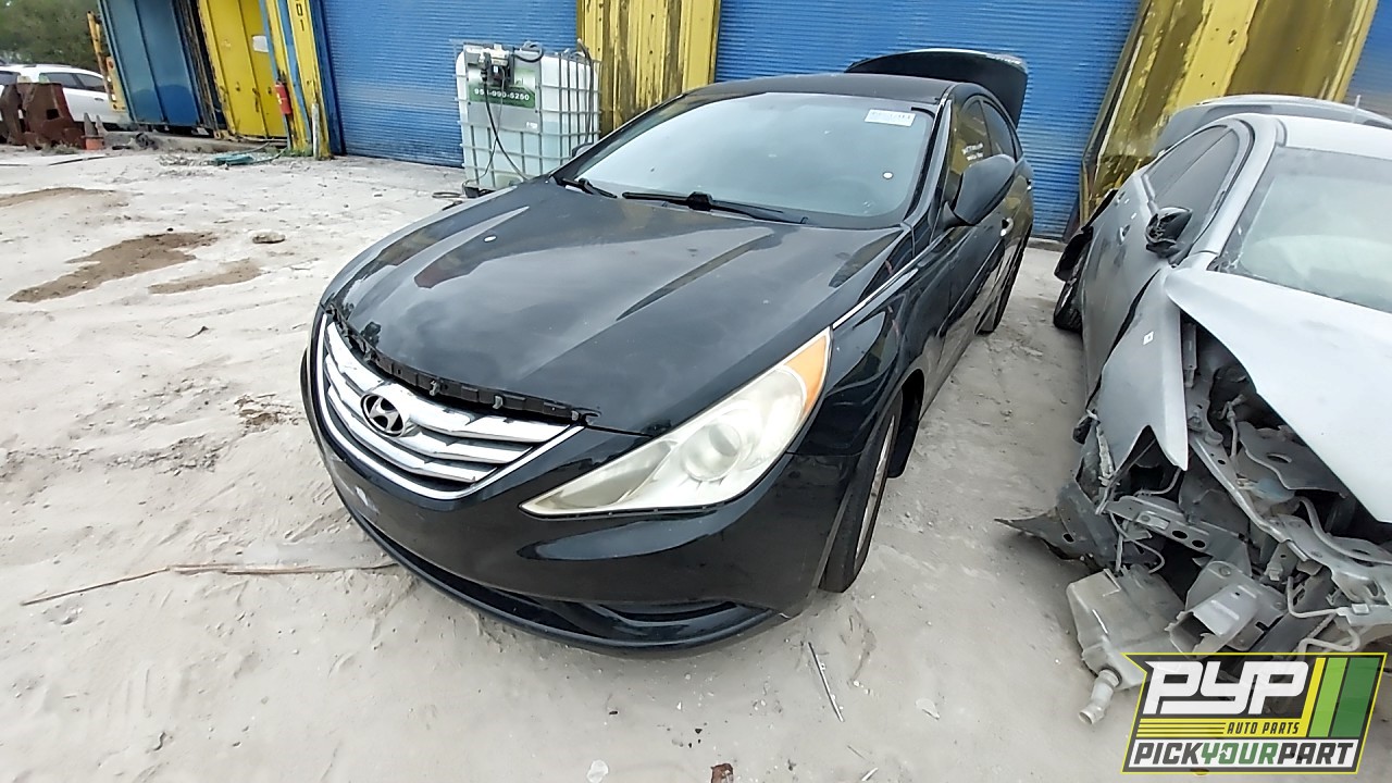 2012 HYUNDAI SONATA available for parts