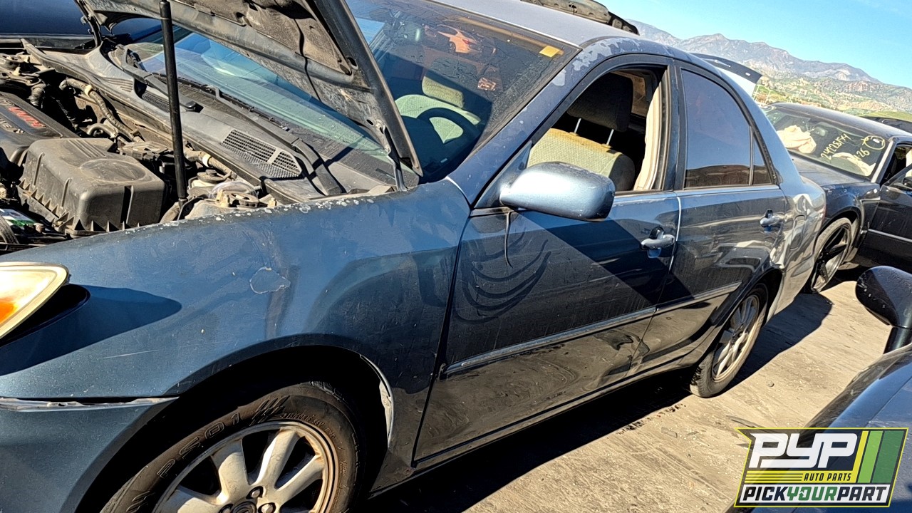 2002 TOYOTA CAMRY partes disponibles