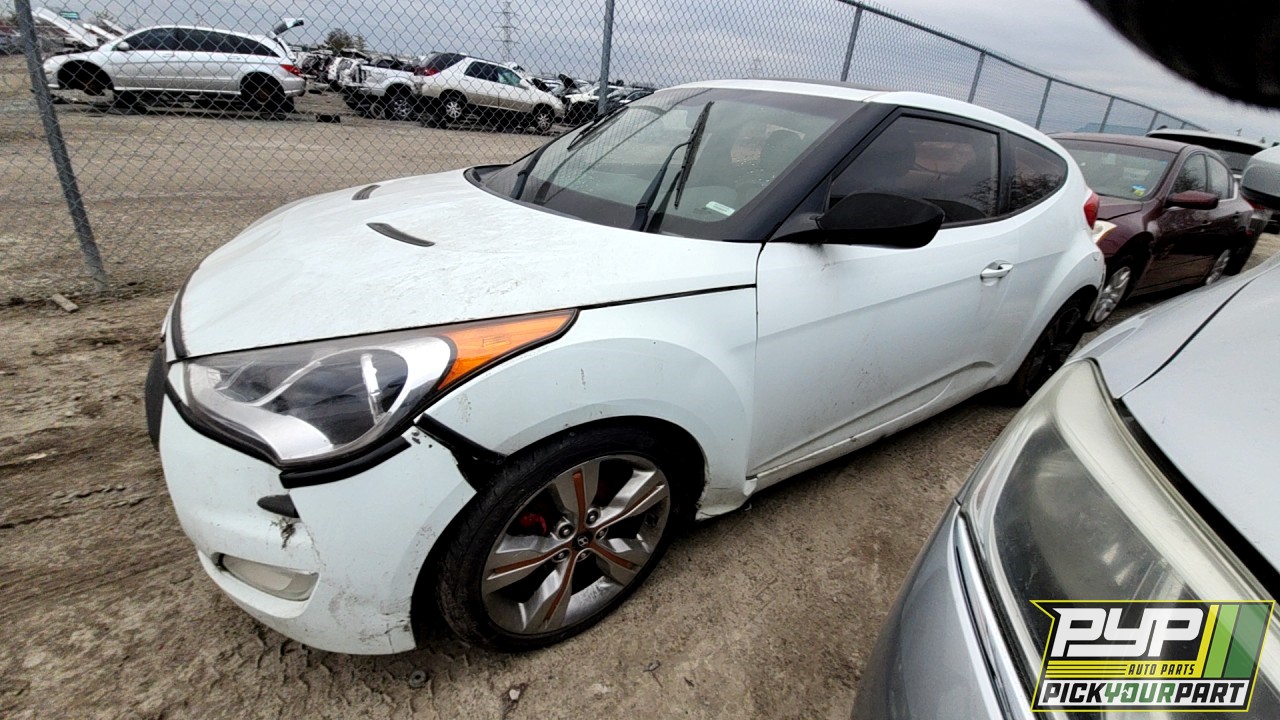 2013 HYUNDAI VELOSTER partes disponibles