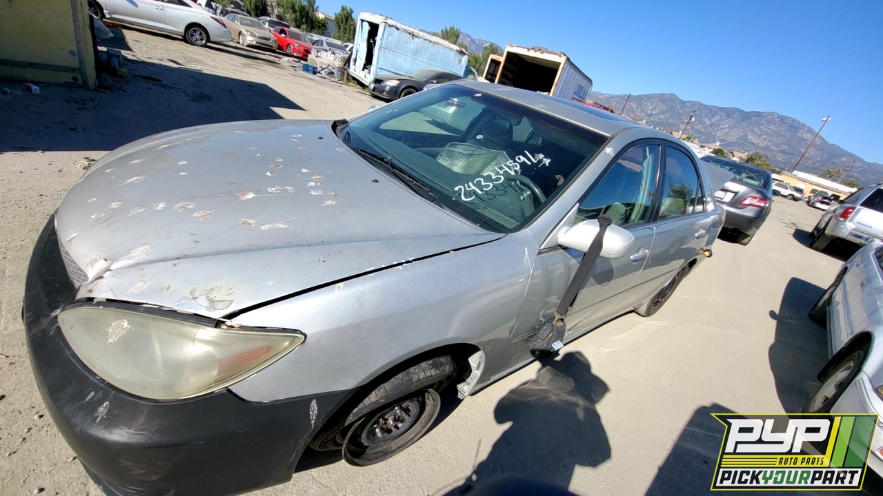 2002 TOYOTA CAMRY partes disponibles