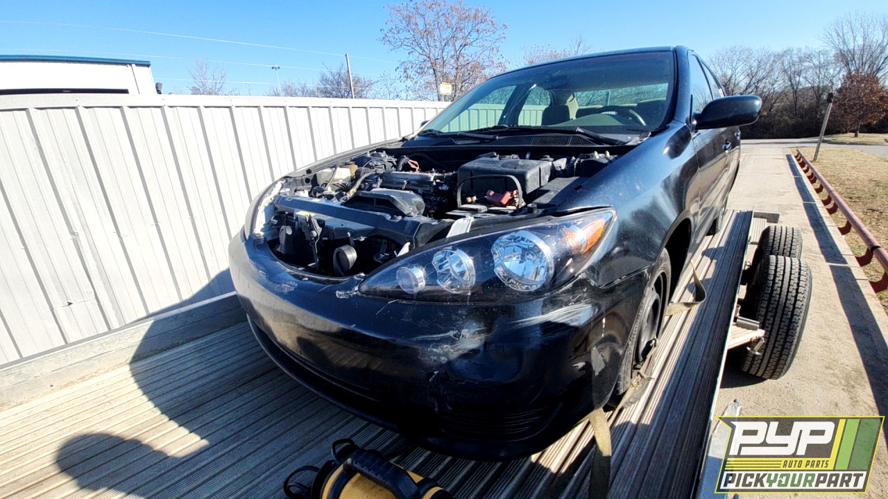 2006 TOYOTA CAMRY partes disponibles