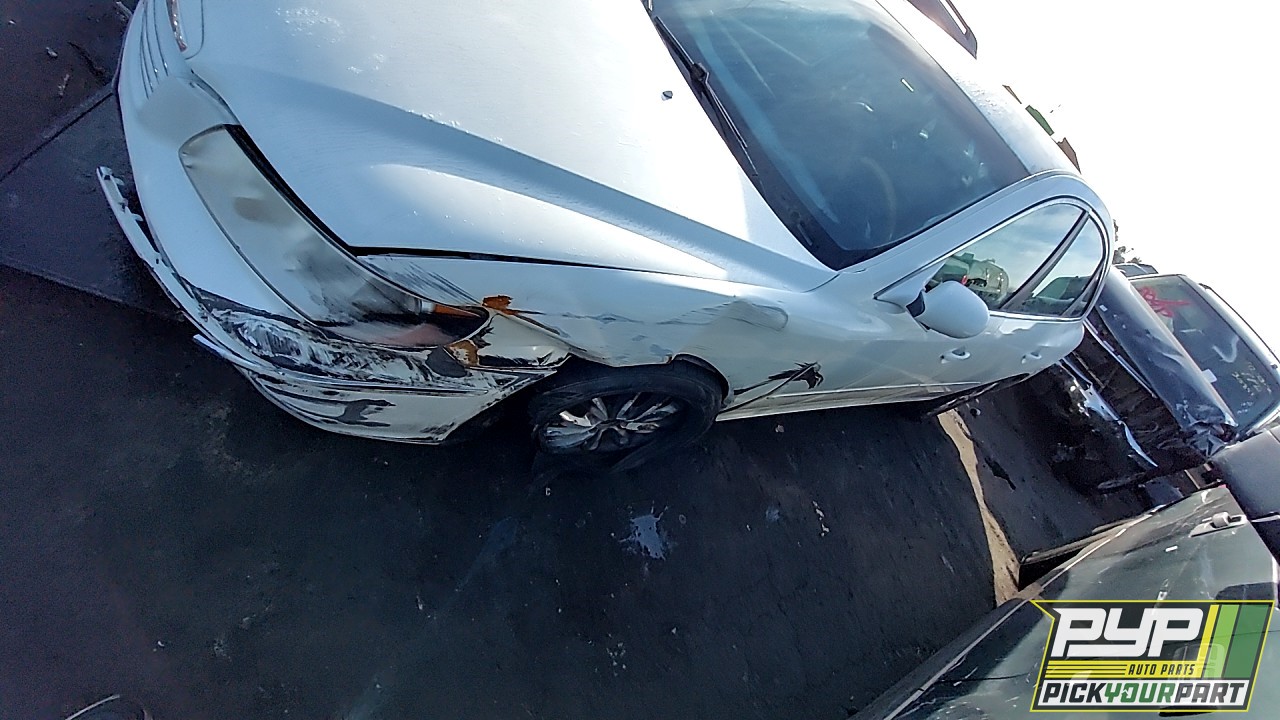 2007 HYUNDAI AZERA available for parts