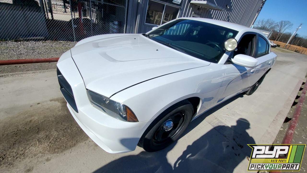 2014 DODGE CHARGER partes disponibles