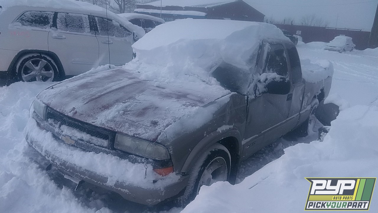 2002 CHEVROLET S10 partes disponibles