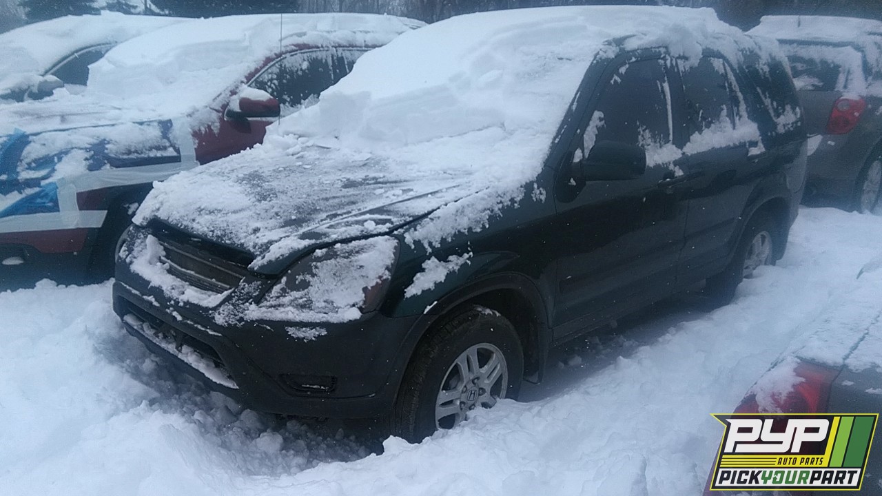 2003 HONDA CR-V available for parts