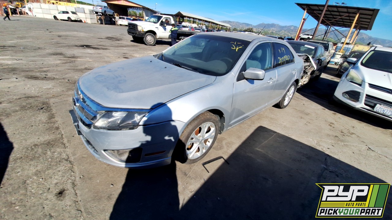 2012 FORD FUSION partes disponibles