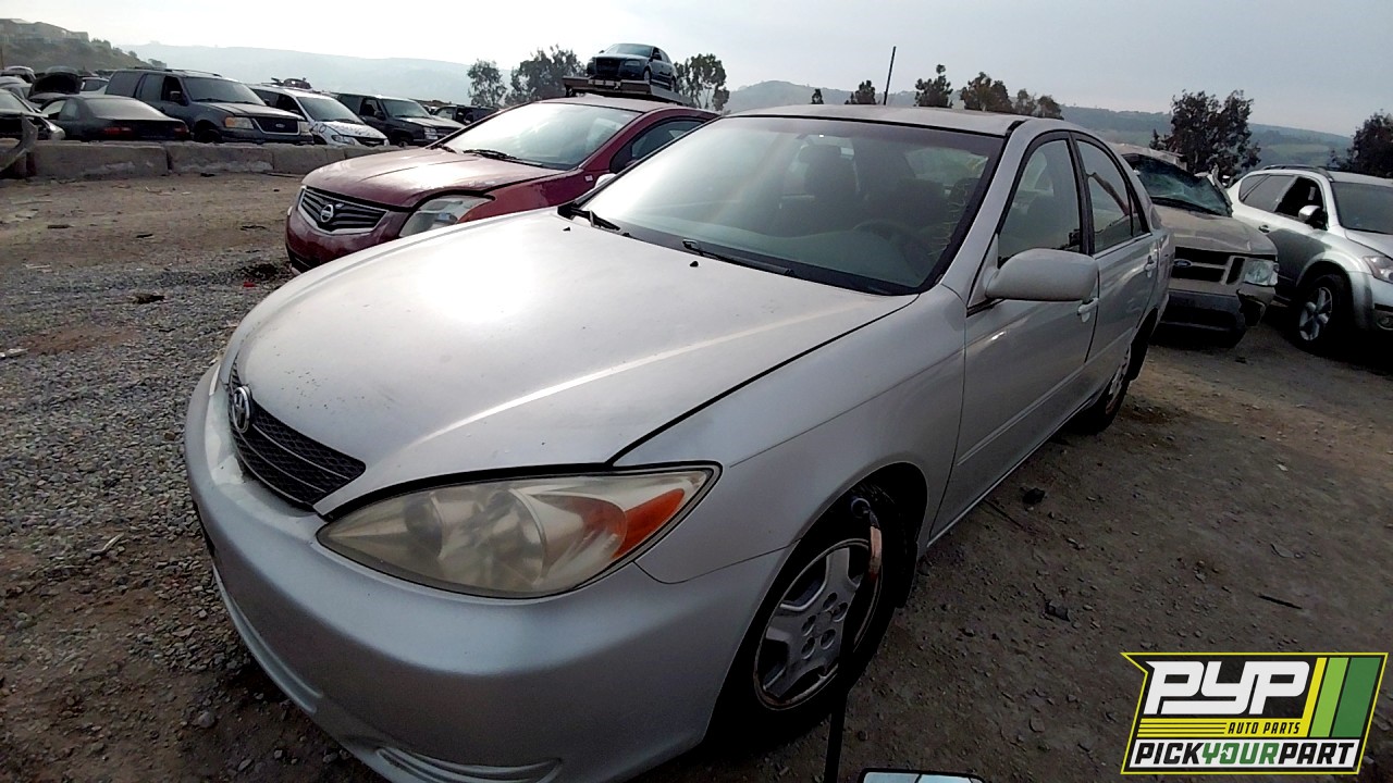 2002 TOYOTA CAMRY partes disponibles
