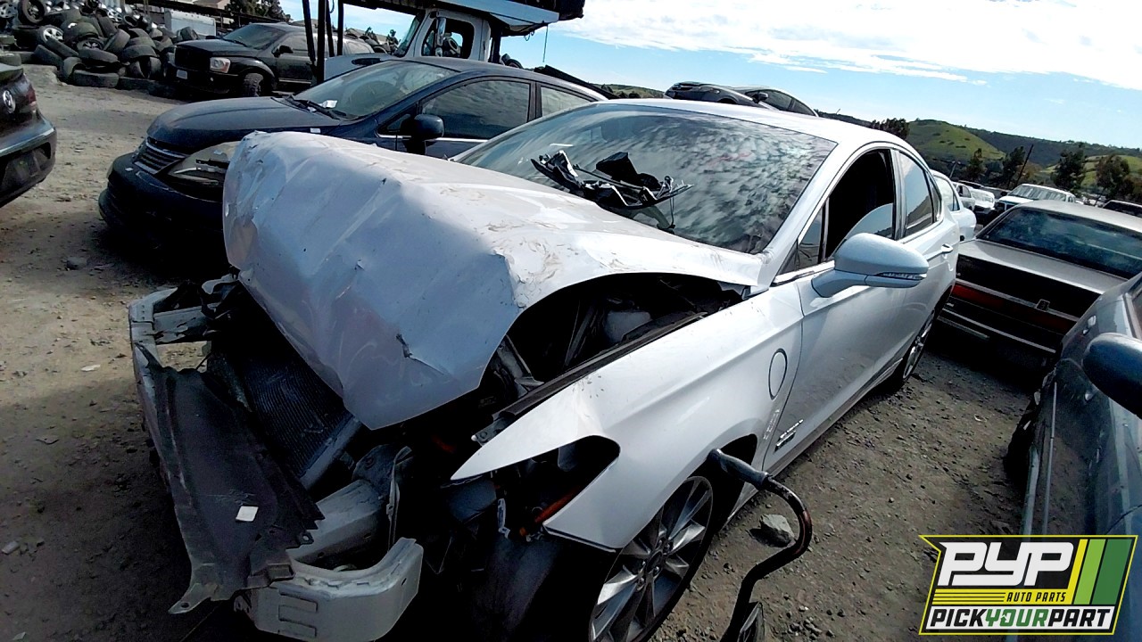 2017 FORD FUSION partes disponibles