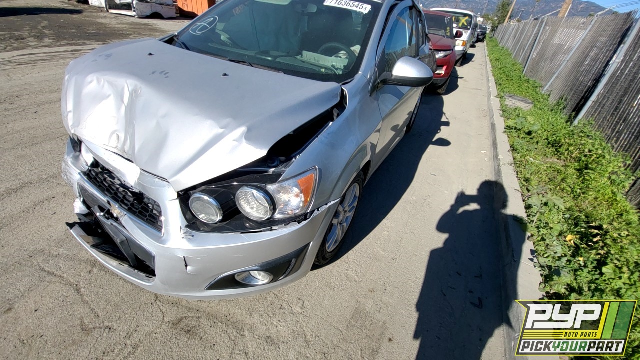 2015 CHEVROLET SONIC partes disponibles