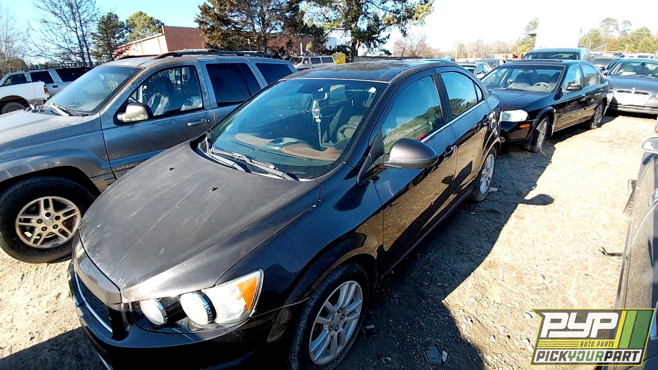 2013 CHEVROLET SONIC partes disponibles