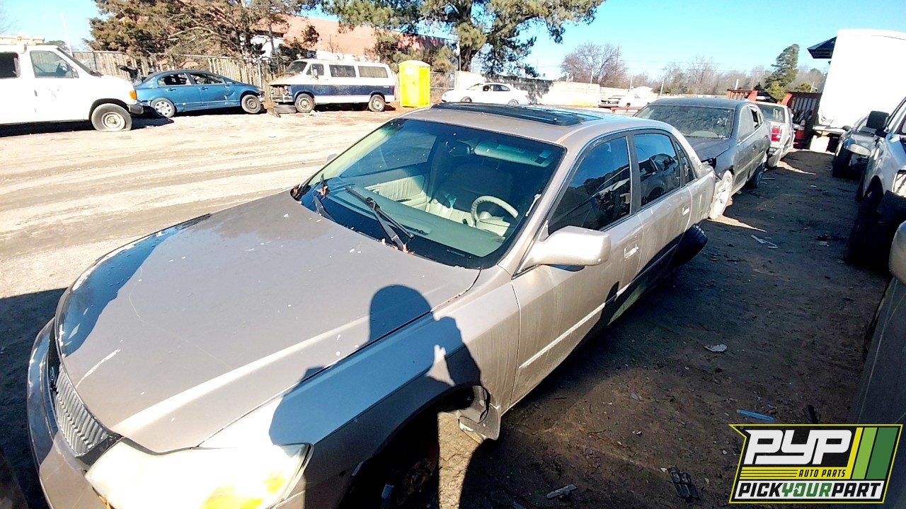 2002 TOYOTA AVALON partes disponibles