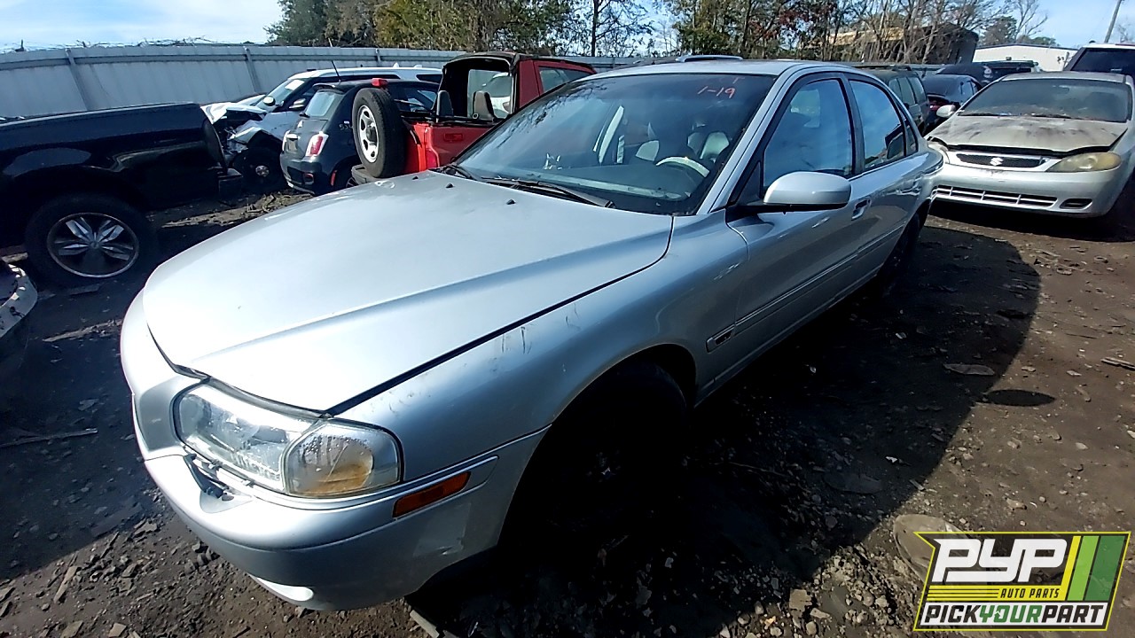 2005 VOLVO S80 partes disponibles